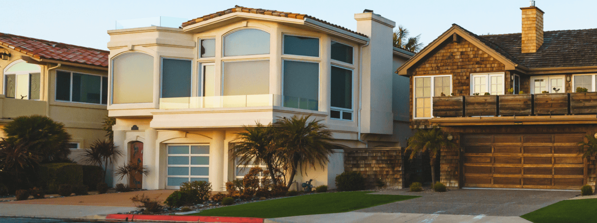 The front of neighboring houses in Southern California